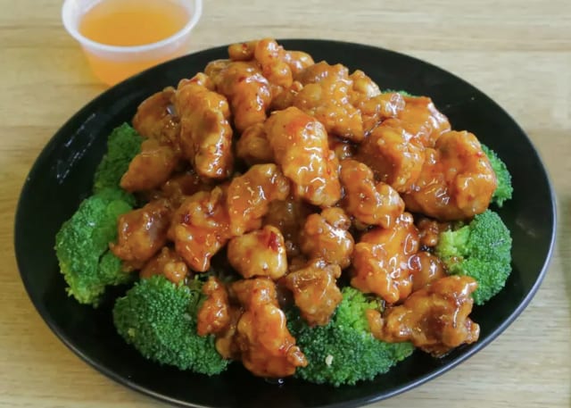 D5. General Gau's Chicken.